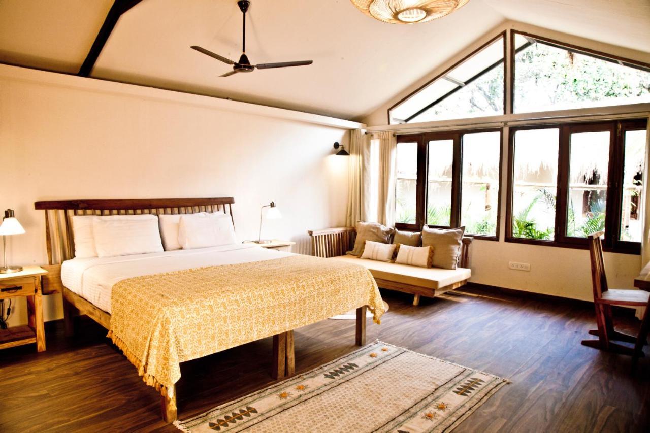 Anahata Retreat Beach Front Ashwem Goa Mandrem Exterior foto