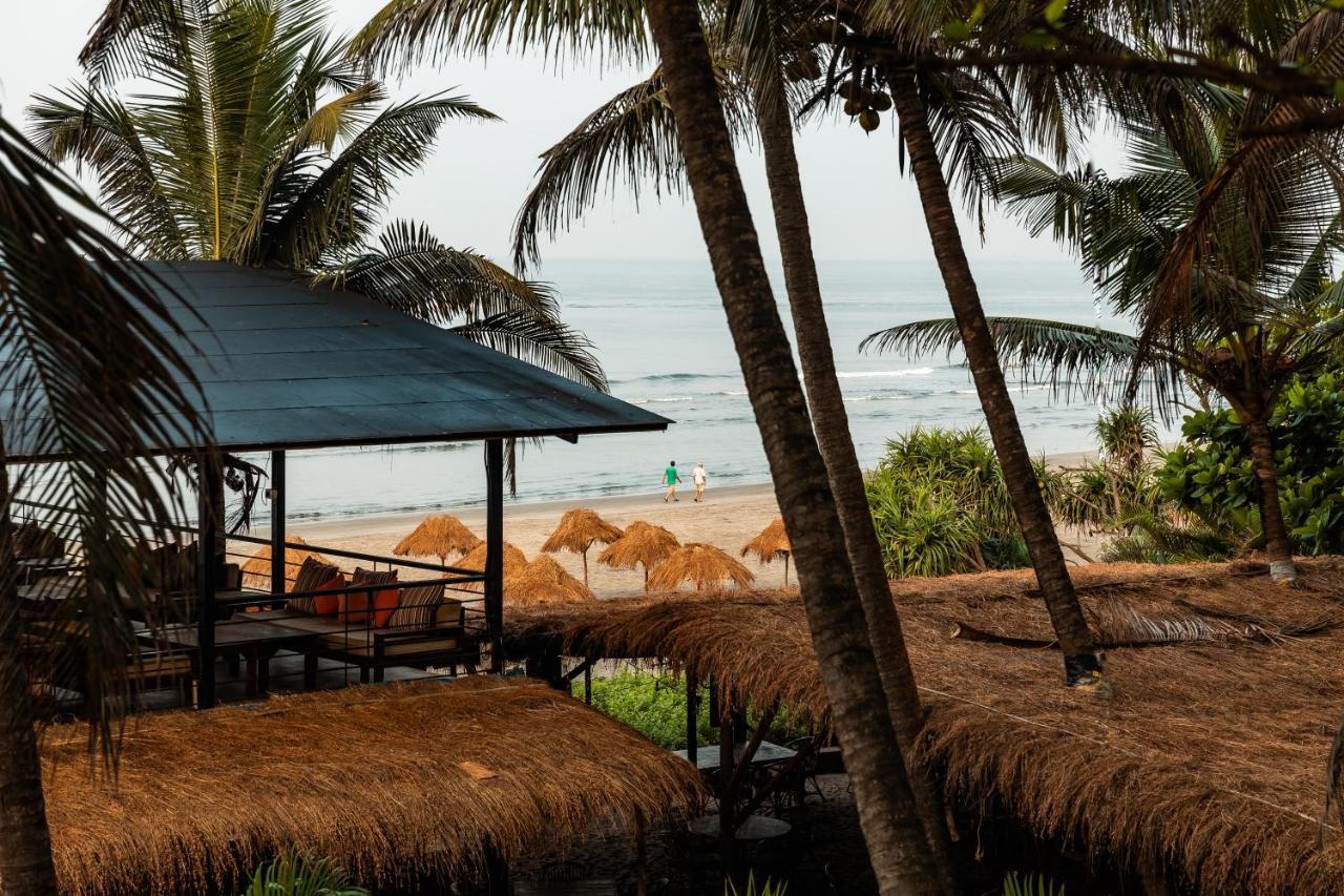 Anahata Retreat Beach Front Ashwem Goa Mandrem Exterior foto