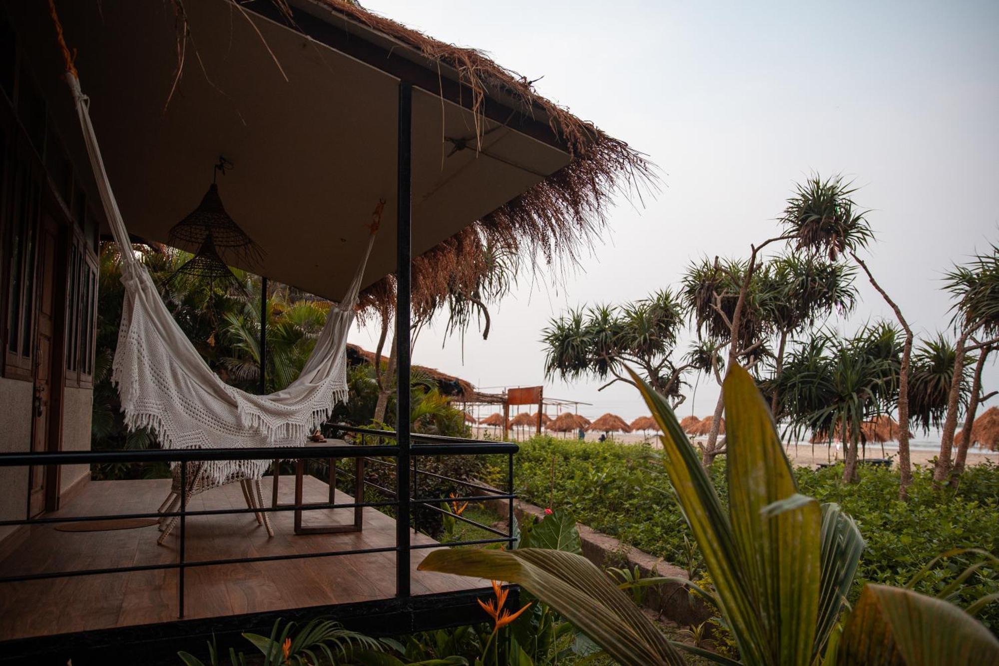 Anahata Retreat Beach Front Ashwem Goa Mandrem Exterior foto